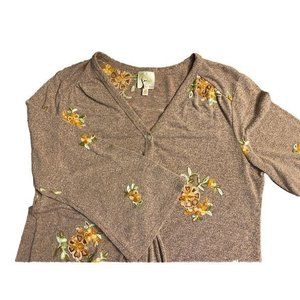 Fig and Flower Embroidered Floral Heather Brown Blouse Sweater Size XL Waist Tie